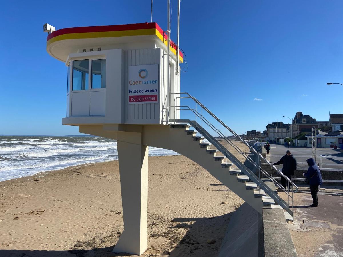 L'Appart' Du Bord De Mer 150M De La Plage Lion-sur-Mer Exterior photo